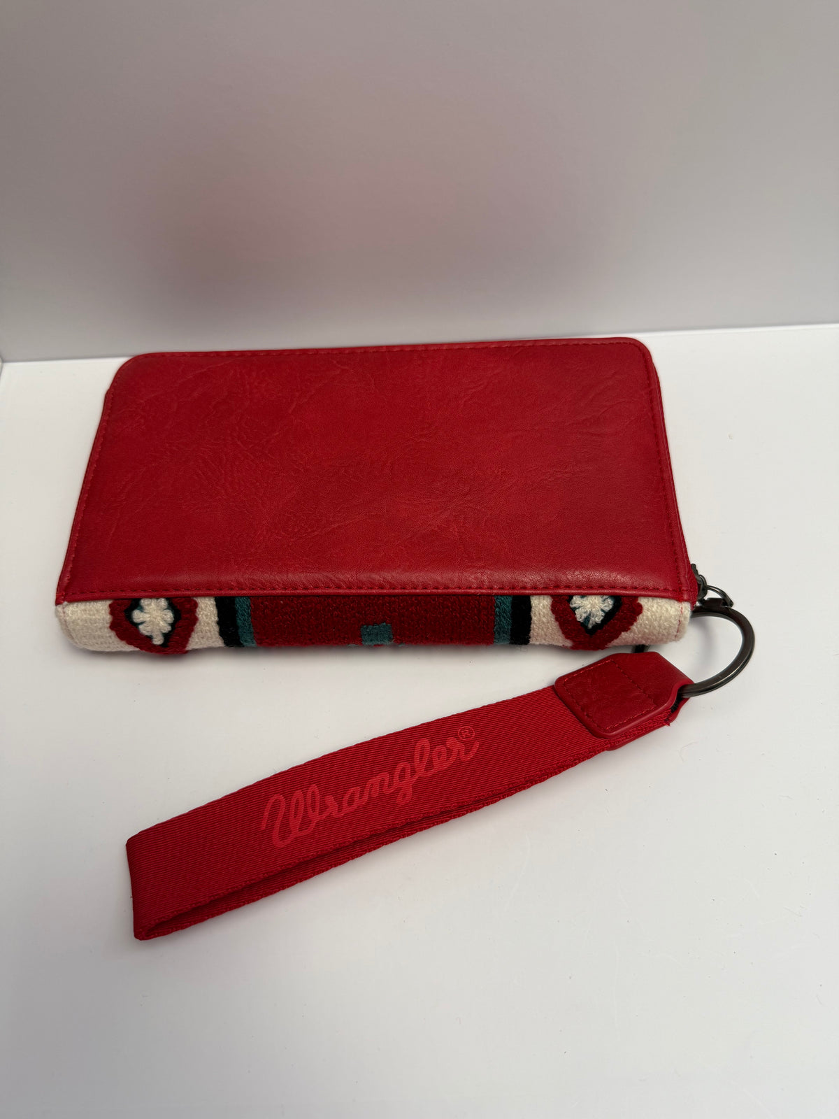 Wrangler Southwestern Knitted Wallet/Wristlet - Burgundy