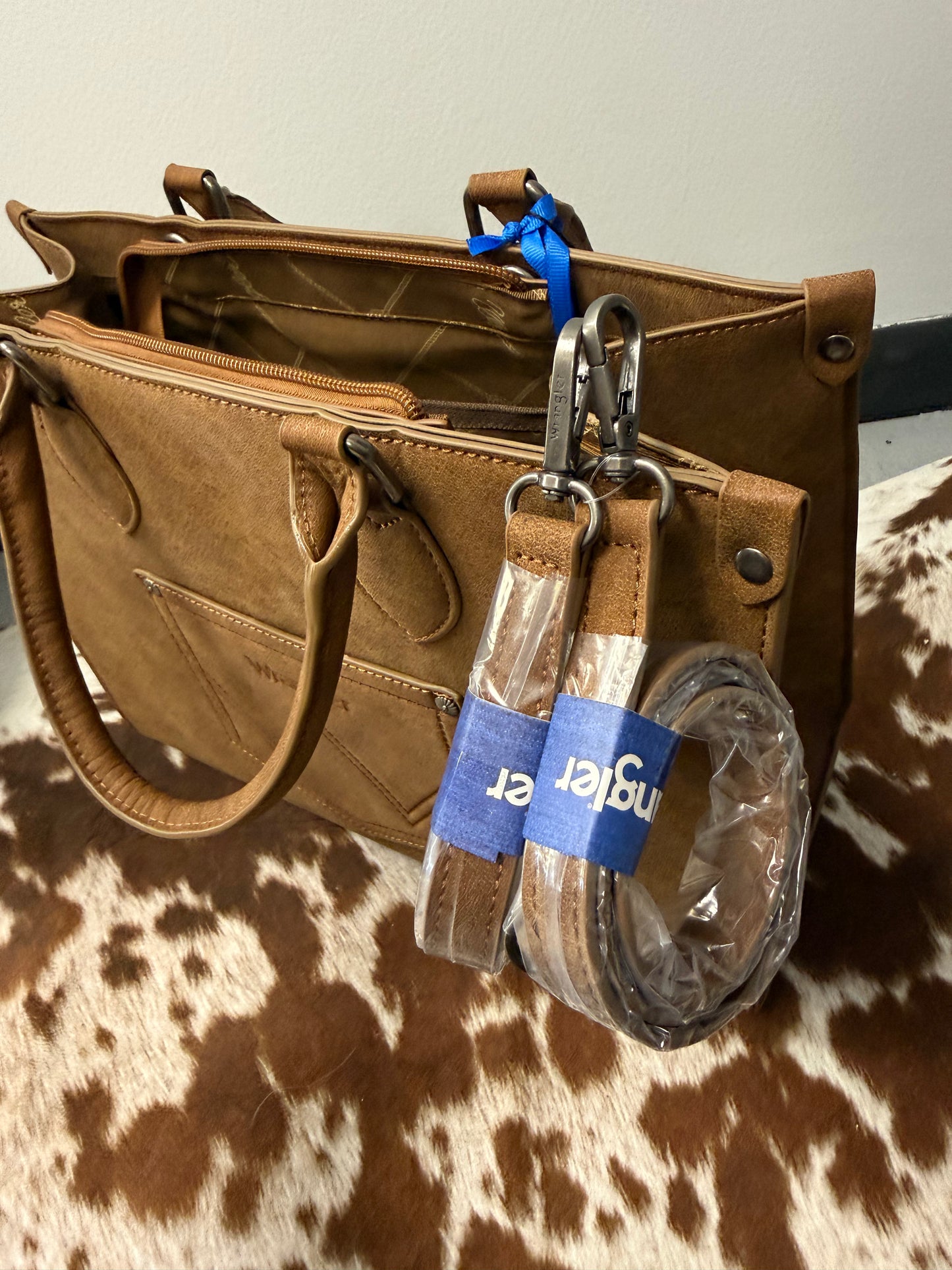 Wrangler Leopard Print Wide Tote Bag/Crossbody