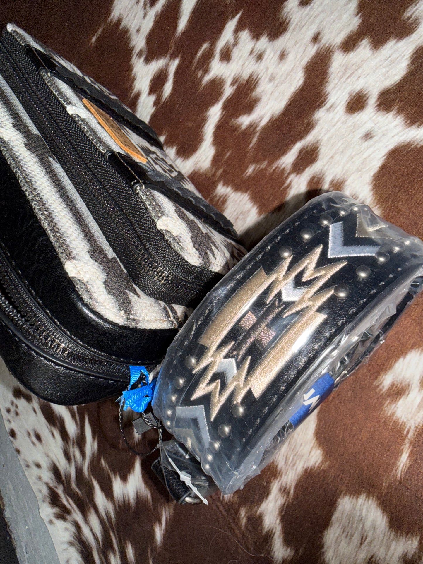 Wrangler Aztec Printed Crossbody Purse With Wallet Compartment