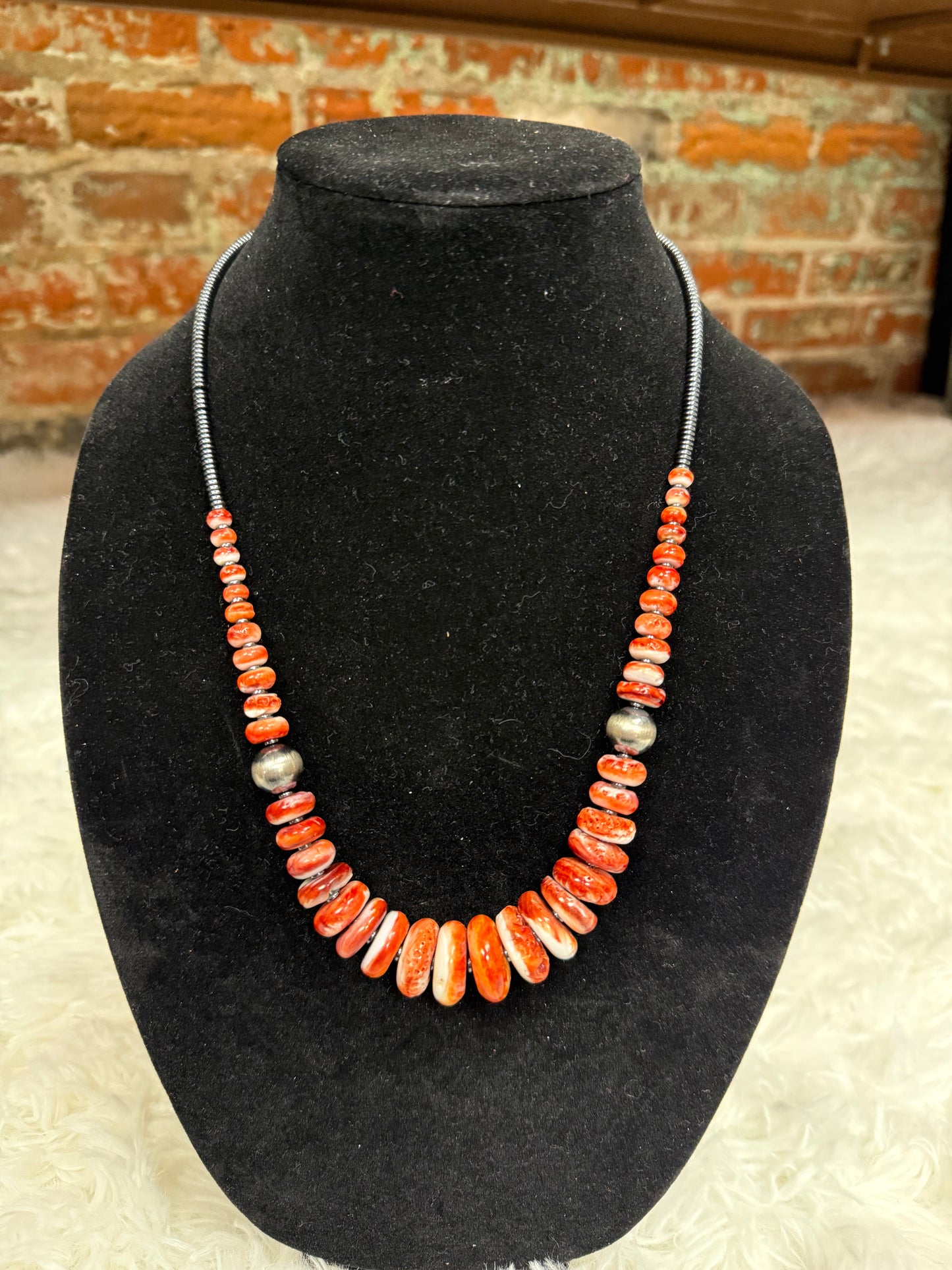 23” Red Spiny Graduated Necklace