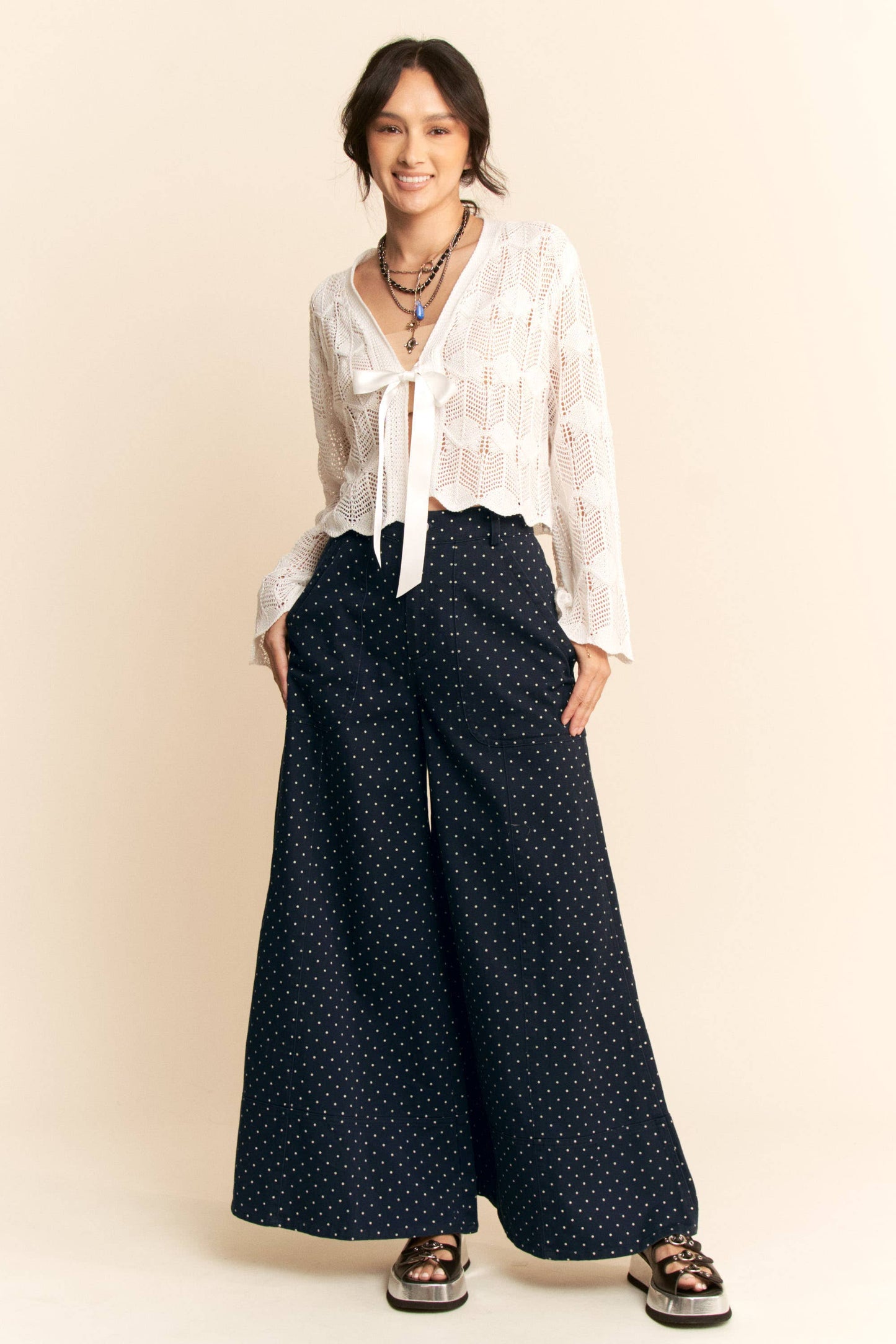 WASHED RUFFLE LACE BOTTOM PANTS