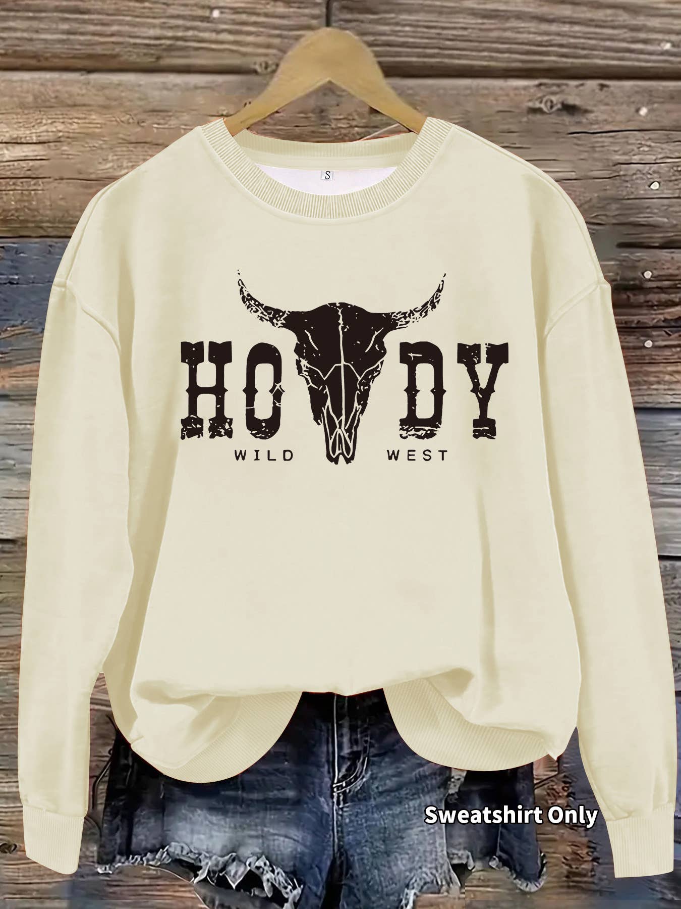 Wildest Howdy Print Western Sweatshirt