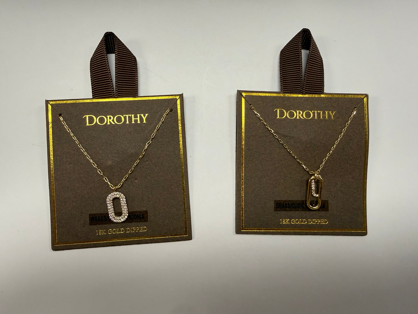 Golden Link Pendant Necklace
