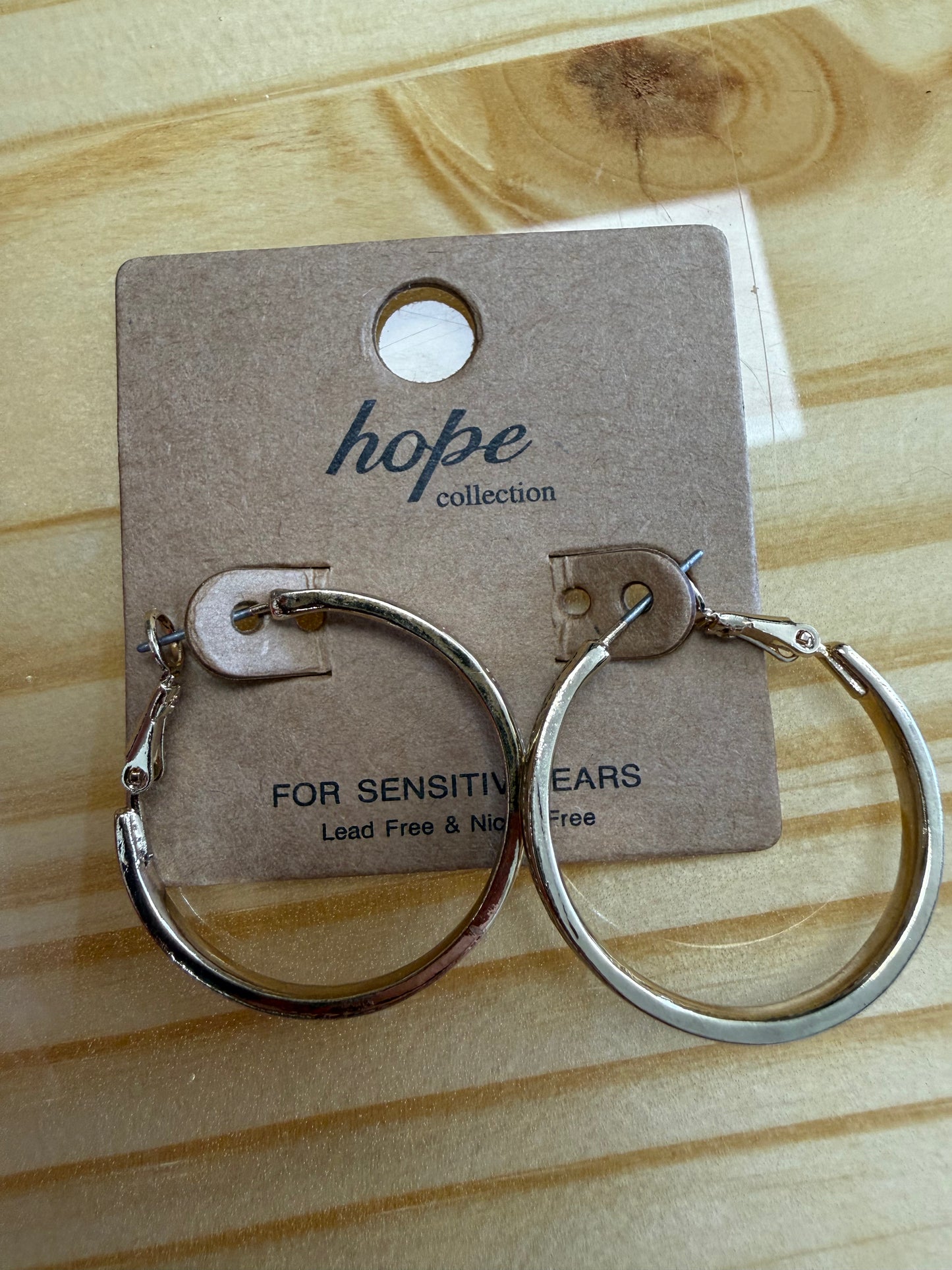 Western Detail Gold Hoops