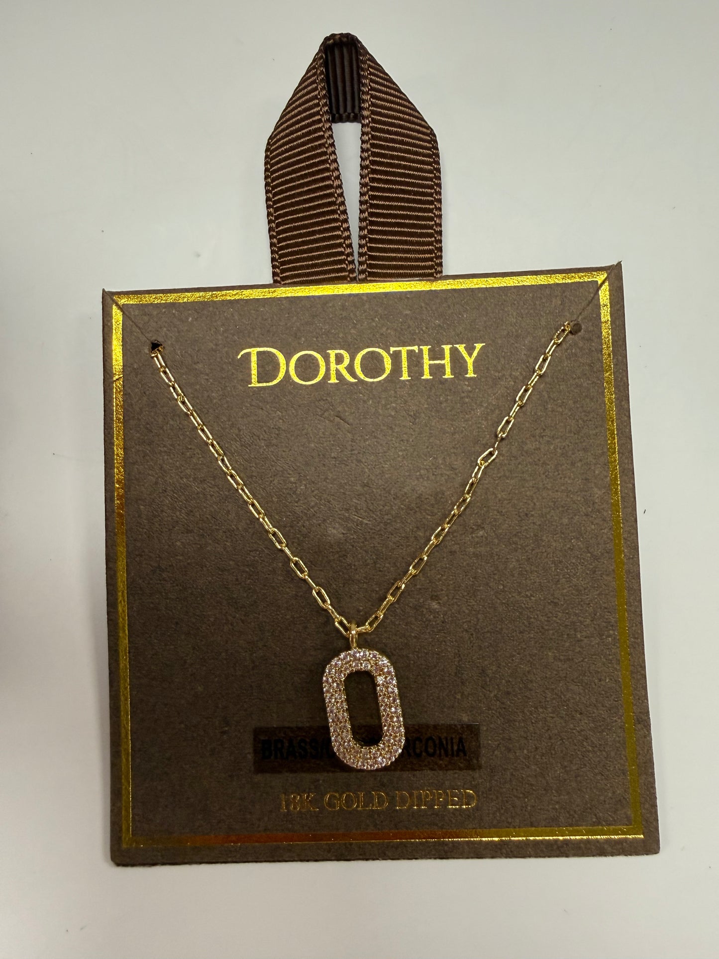 Golden Link Pendant Necklace