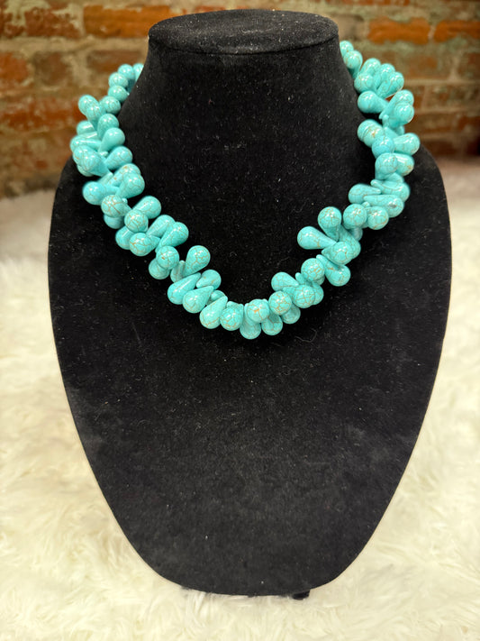 Turquoise teardrop necklace