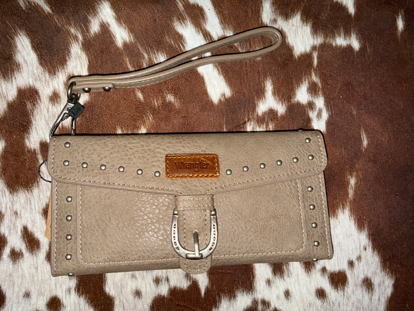 Wrangler Western Tri-fold RFID Wallet/Wristlet With Detachable Credit Card Holder