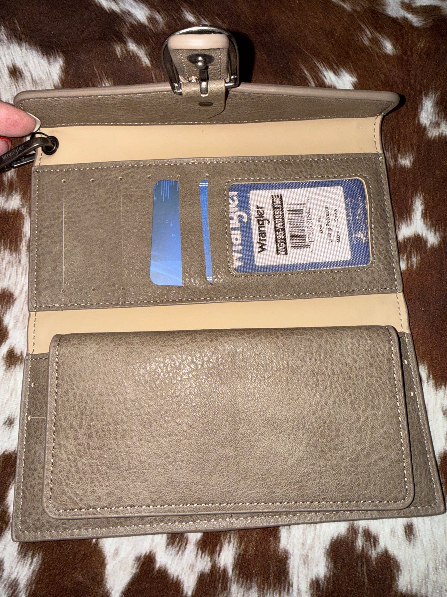 Wrangler Western Tri-fold RFID Wallet/Wristlet With Detachable Credit Card Holder