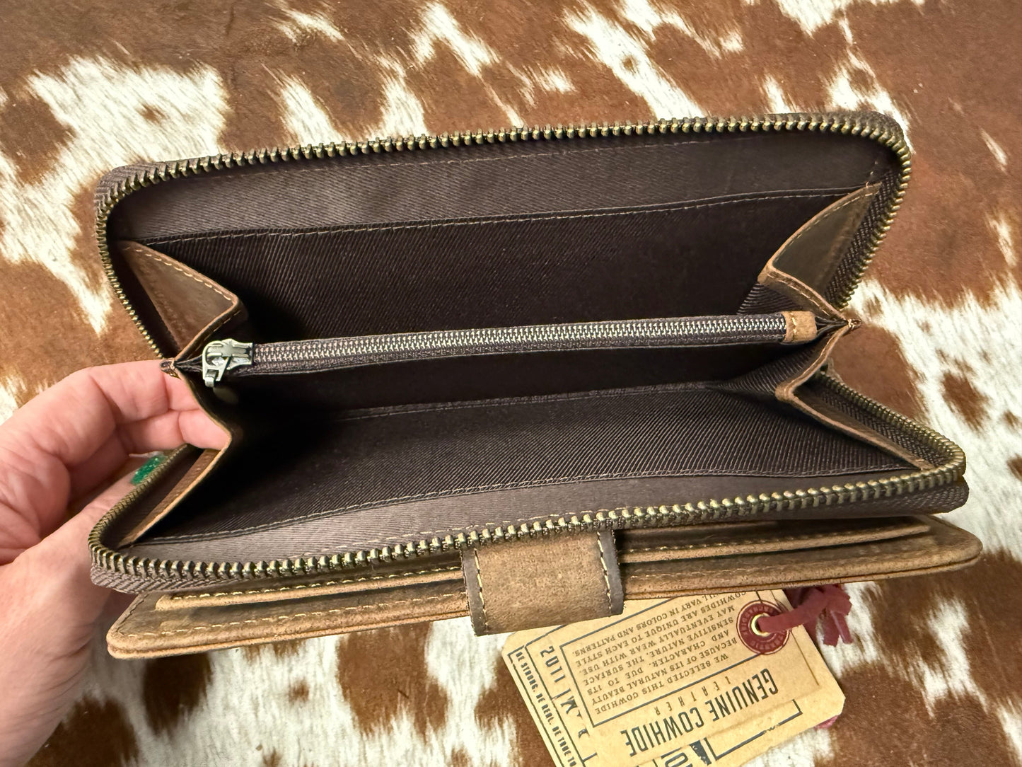 Baroness Basic Bliss Chelsea Wallet - STS Ranchwear
