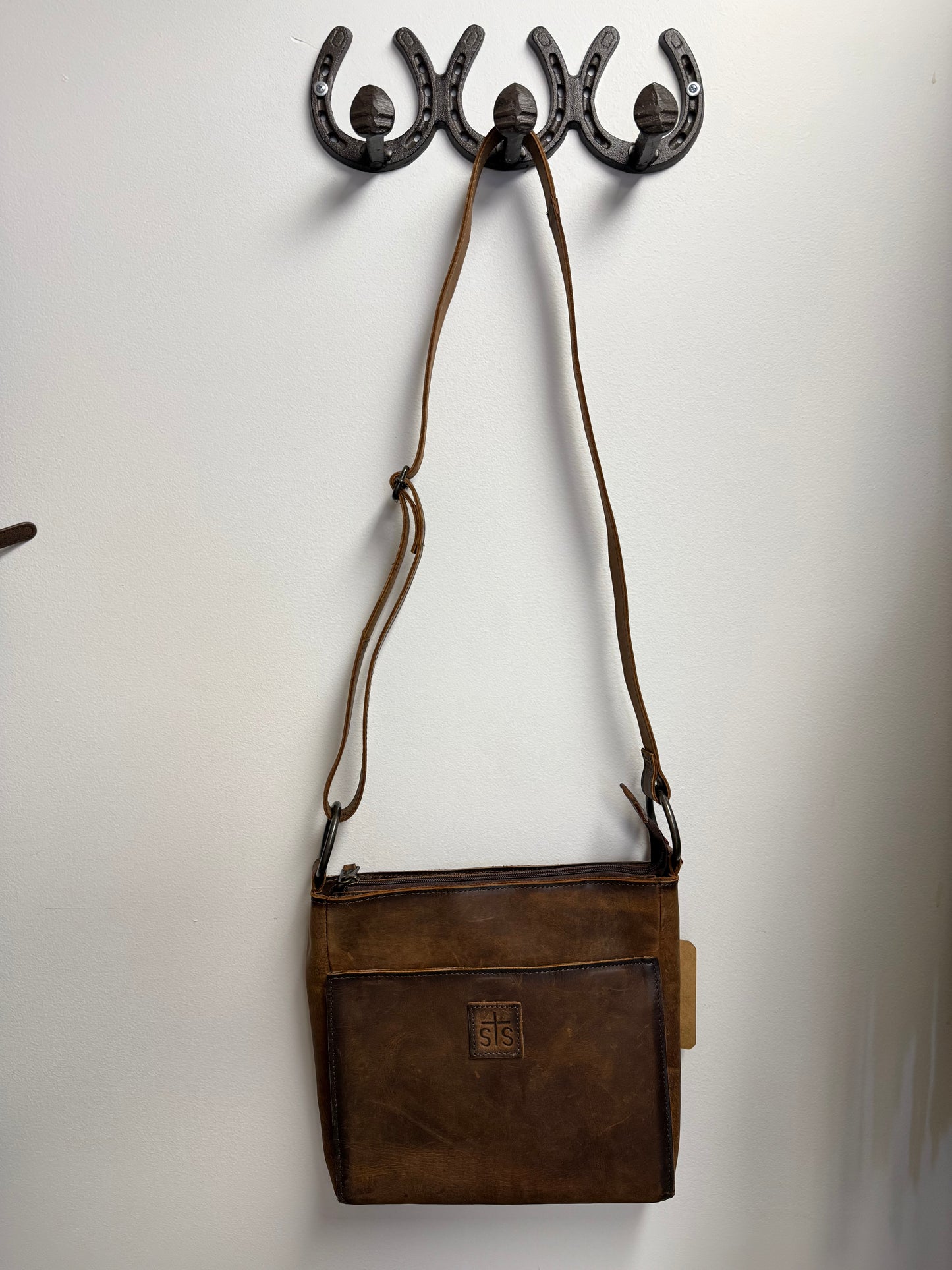 Baroness Olivia Crossbody - STS Ranchwear