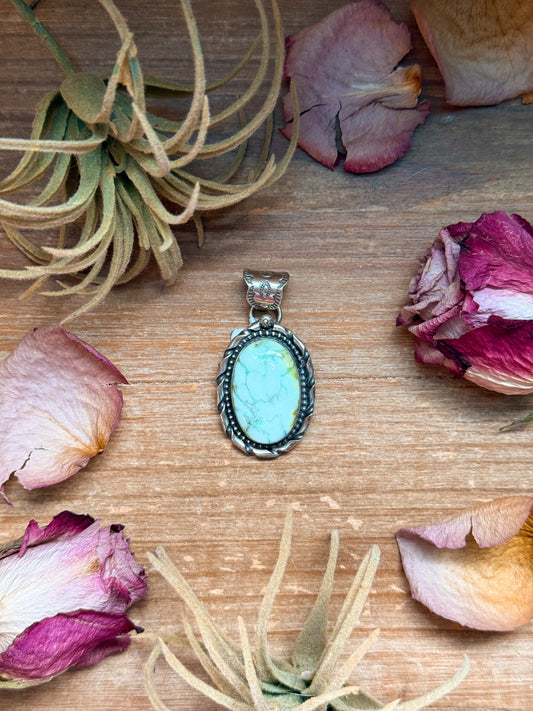 Palomino Turquoise Sterling Silver Pendant – Oval