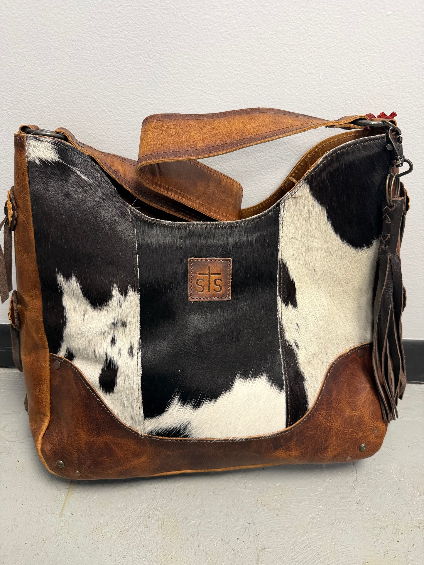GUADALUPE COWHIDE HOBO BAG