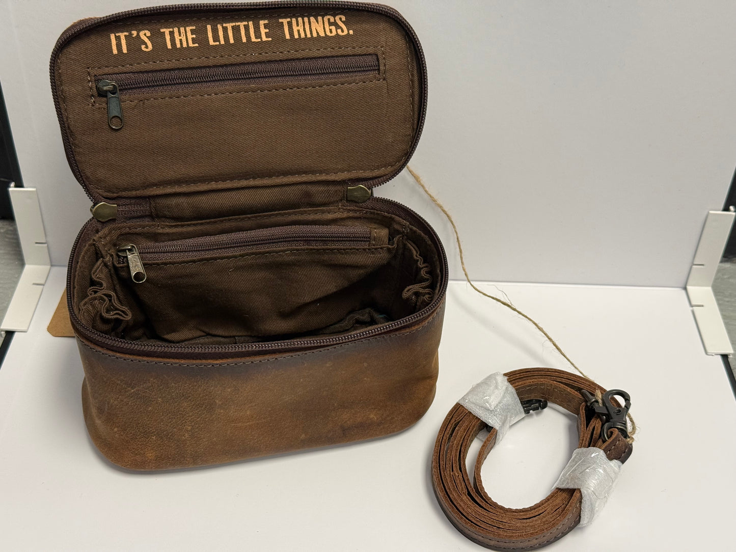 STS PETITE TRAIN CASE CROSSBODY