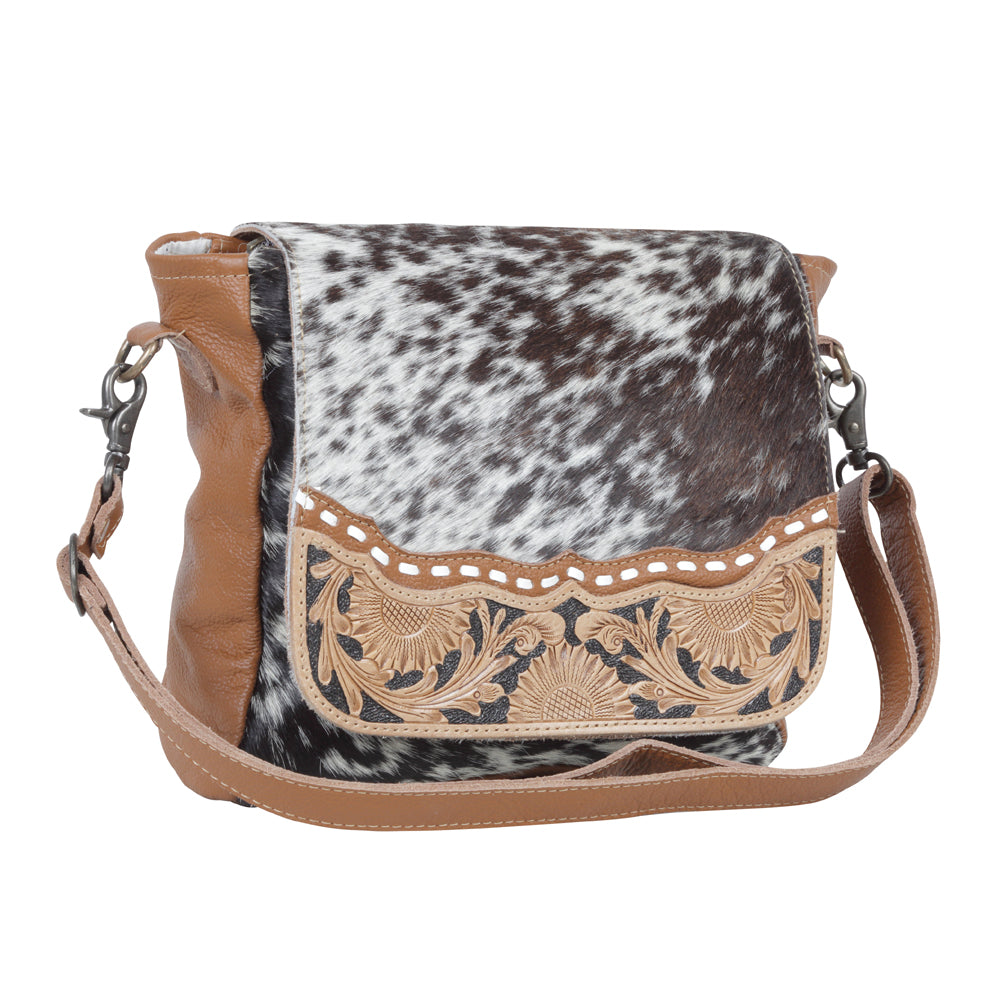 Myra Mangnifique Hand-Concealed Bag