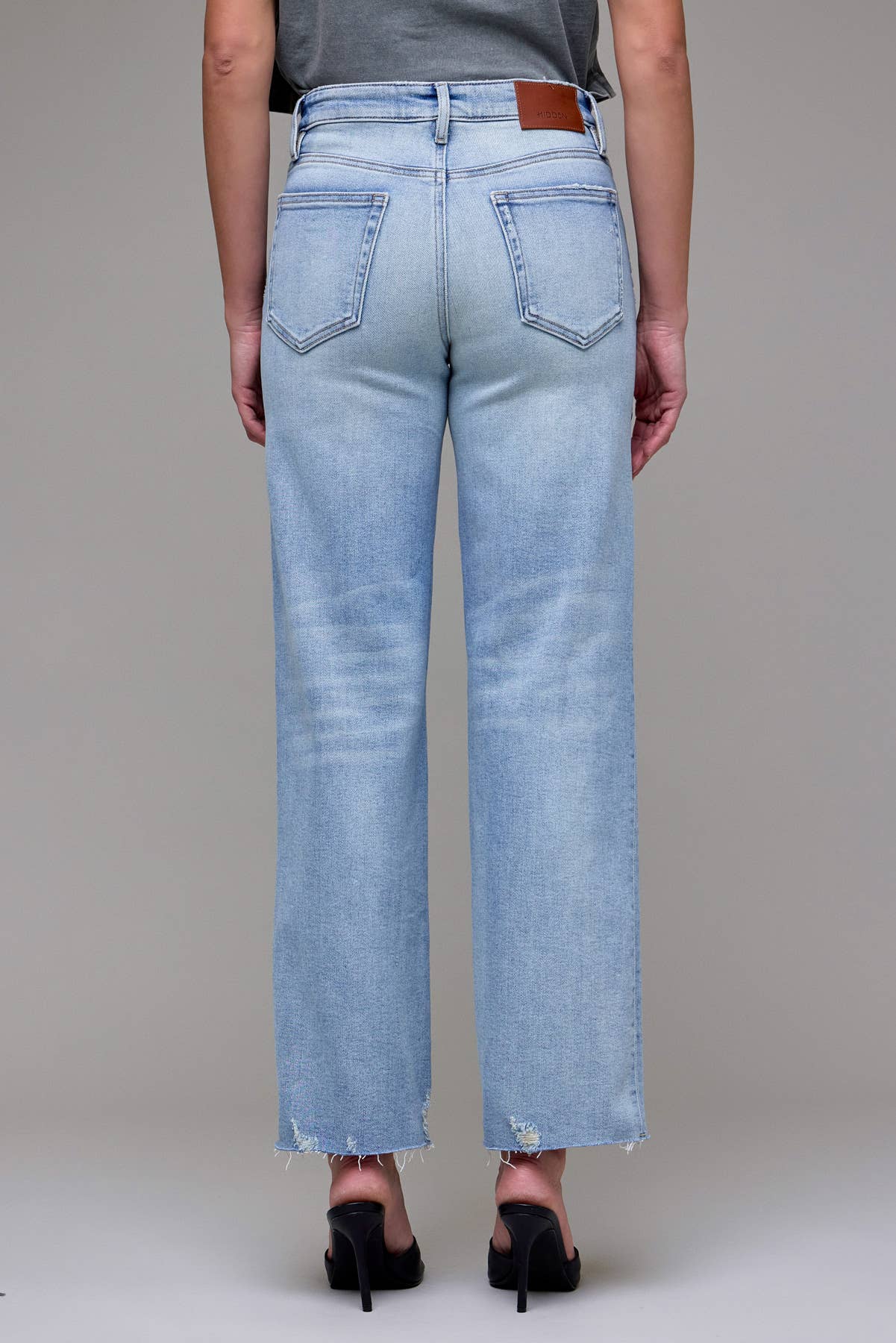 Hidden Light Wash Stretch Raw Hem Classic Straight