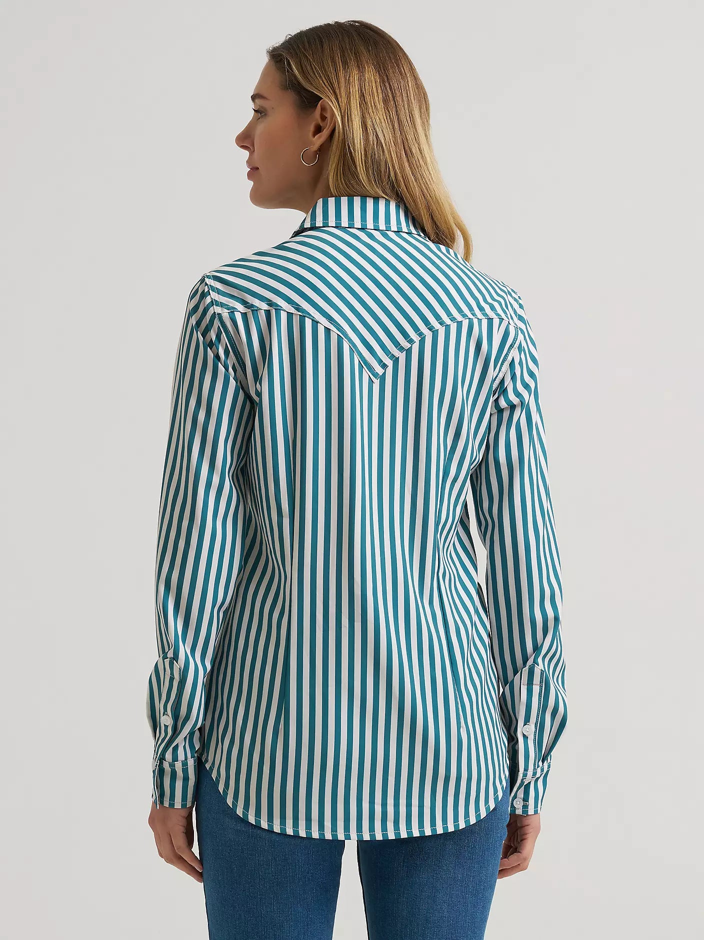 Women's Wrangler Aria Performance Shirt